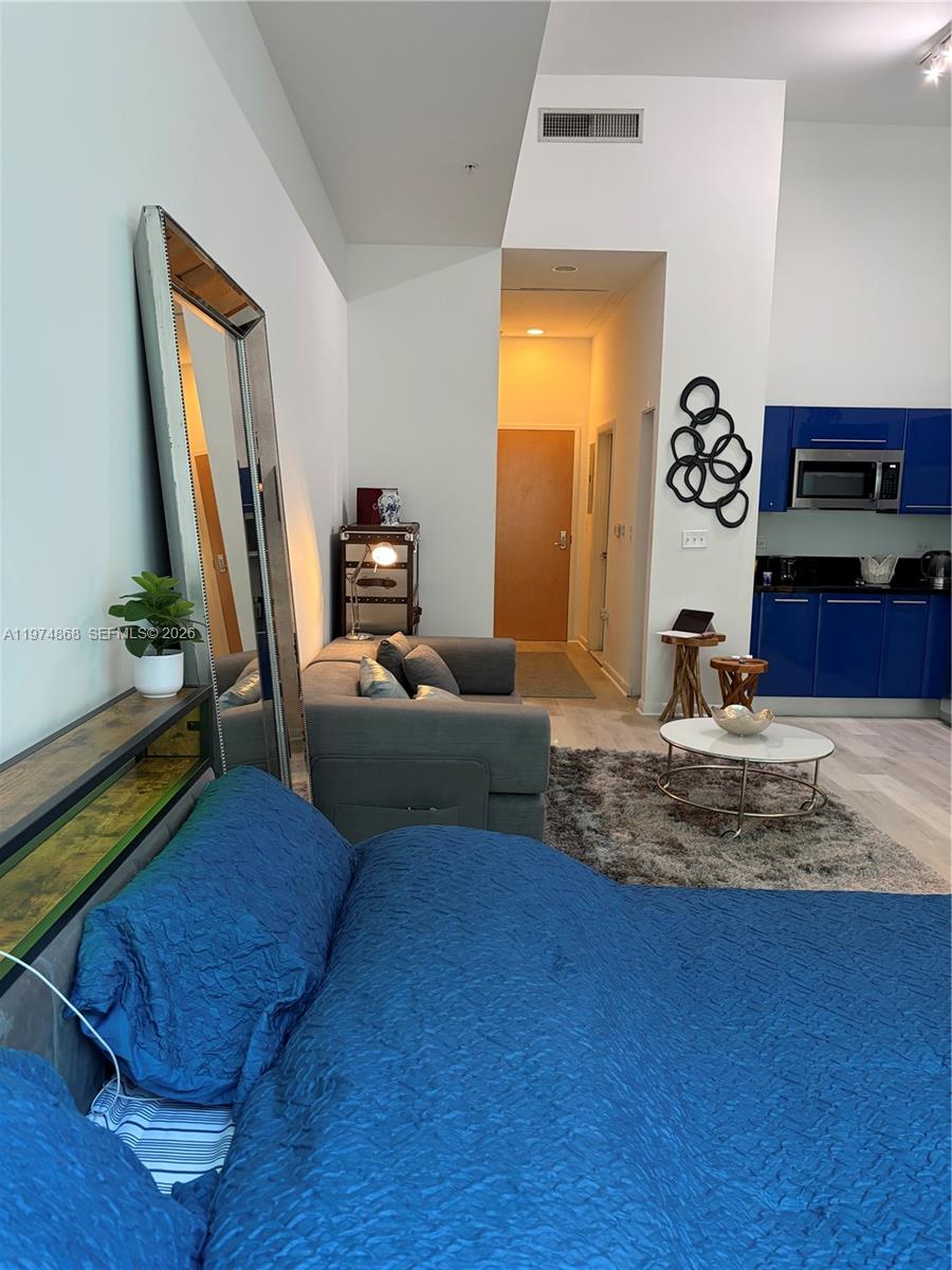244 Biscayne Blvd #341, Miami FL 33132