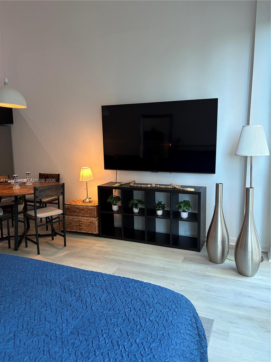244 Biscayne Blvd #341, Miami FL 33132