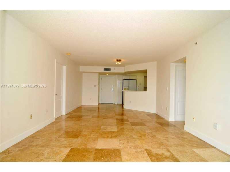1800 SUNSET HARBOUR DR #811, Miami Beach FL 33139
