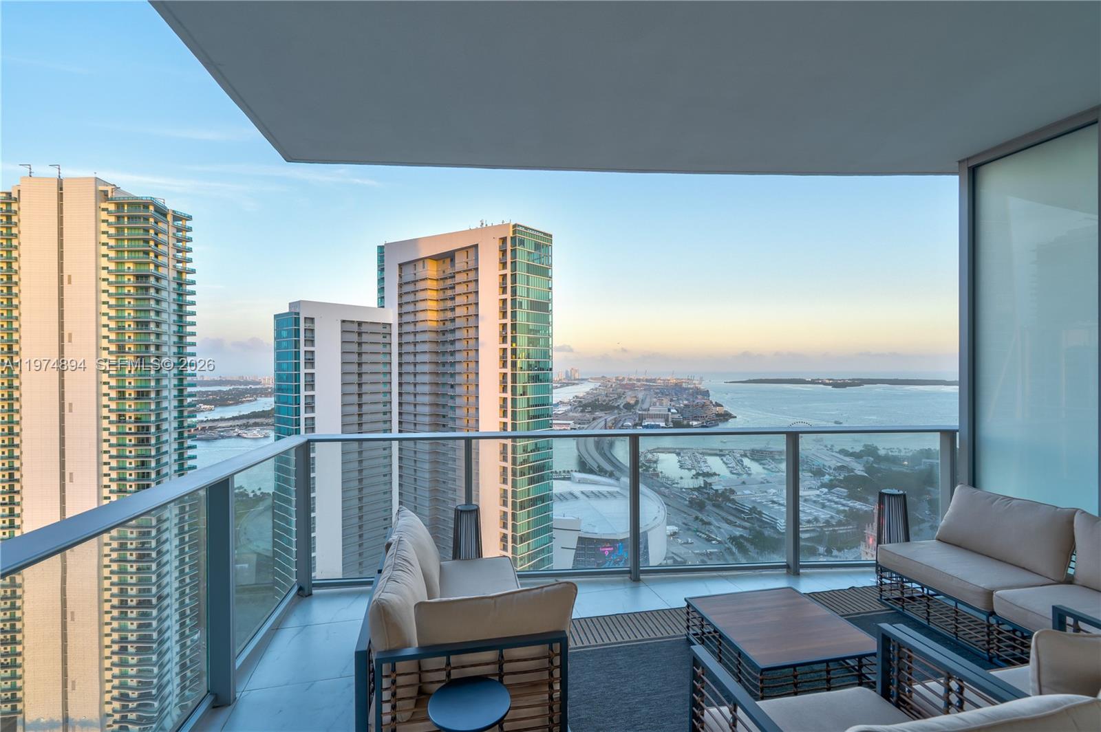 851 NE 1st Ave #4207, Miami FL 33132