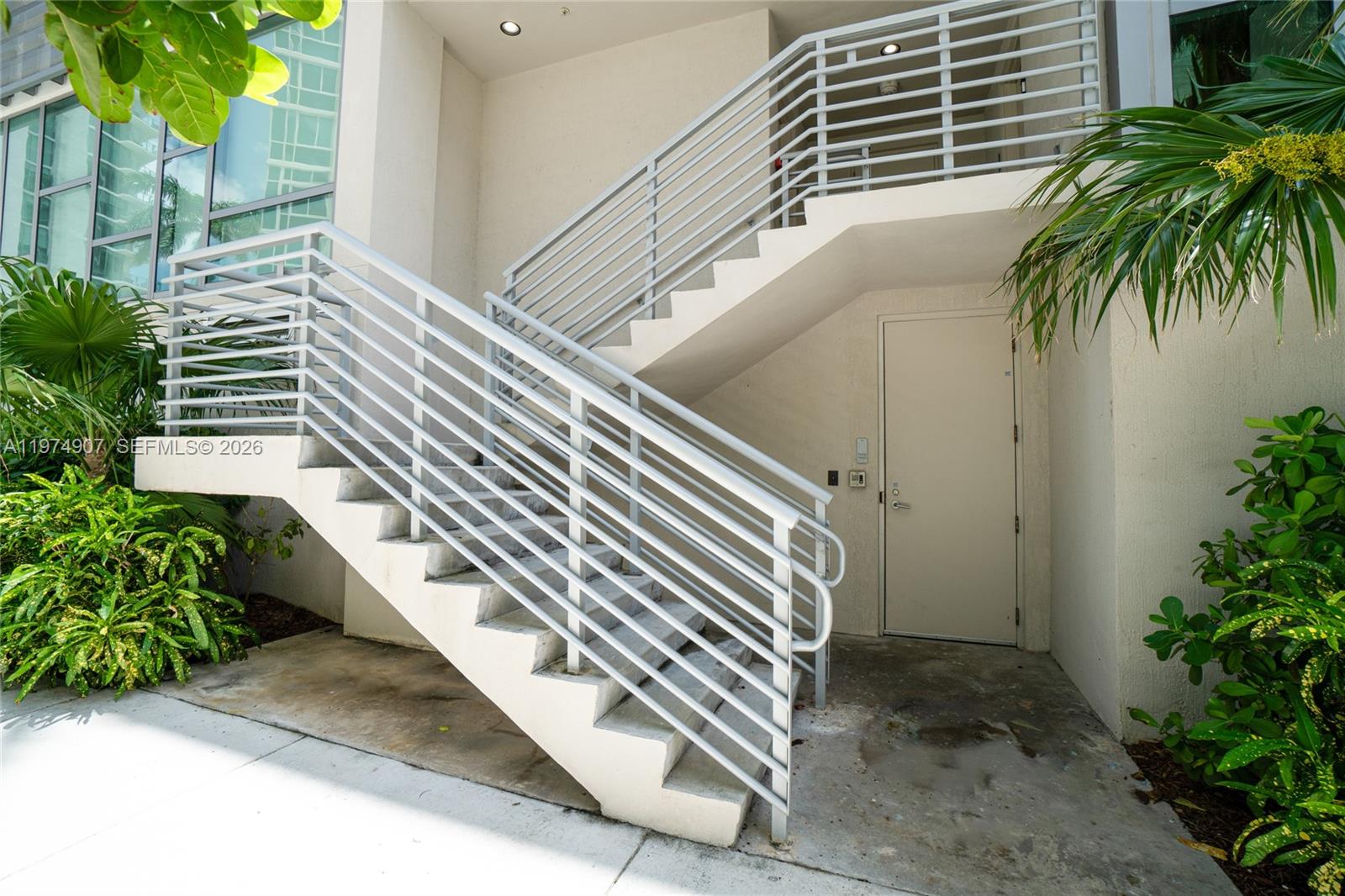 2900 NE 7th Ave #TH-103, Miami FL 33137