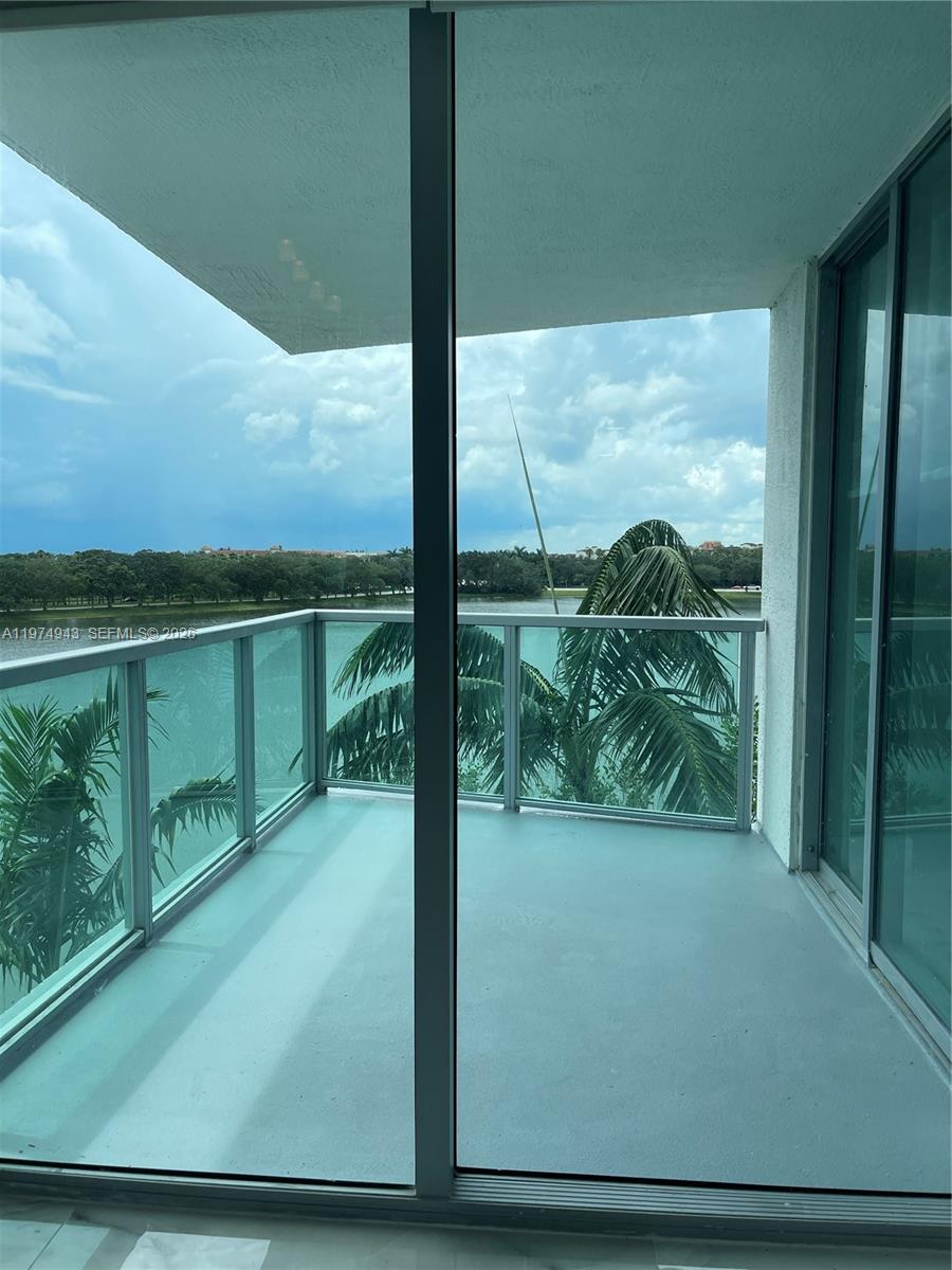 2681 N Flamingo Rd #401S, Sunrise FL 33323