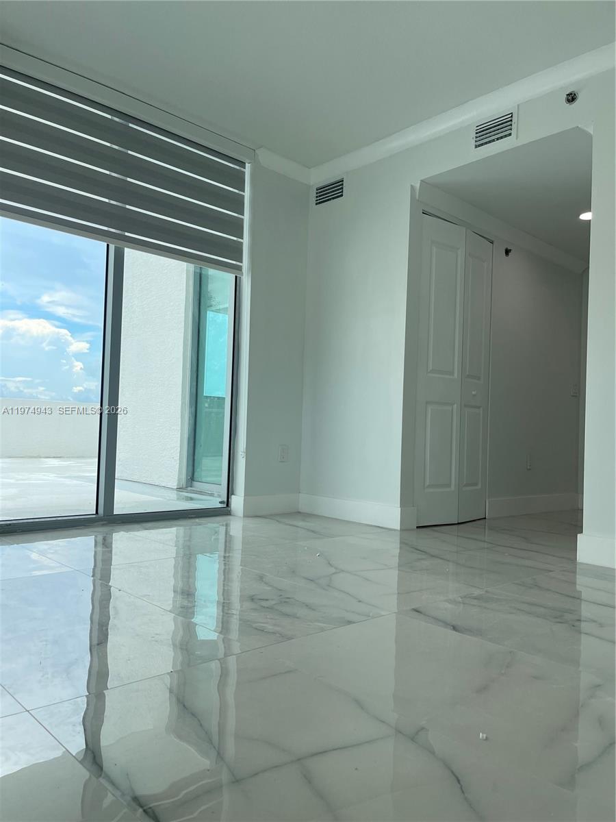 2681 N Flamingo Rd #401S, Sunrise FL 33323