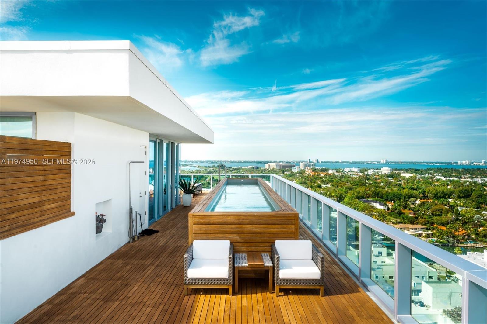 2901 E Collins Ave #1602, Miami Beach FL 33140