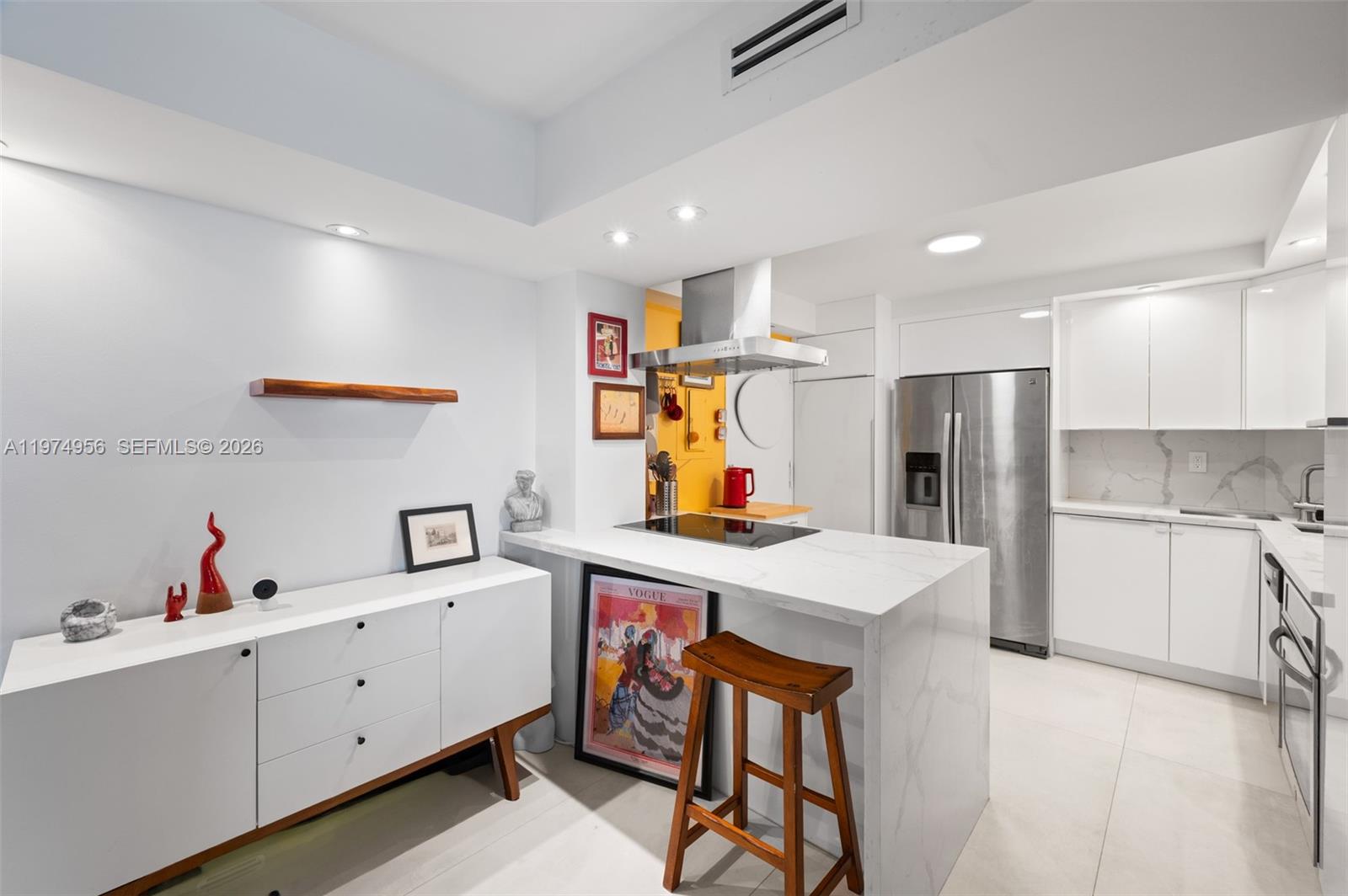 2333 Brickell Ave #1909, Miami FL 33129