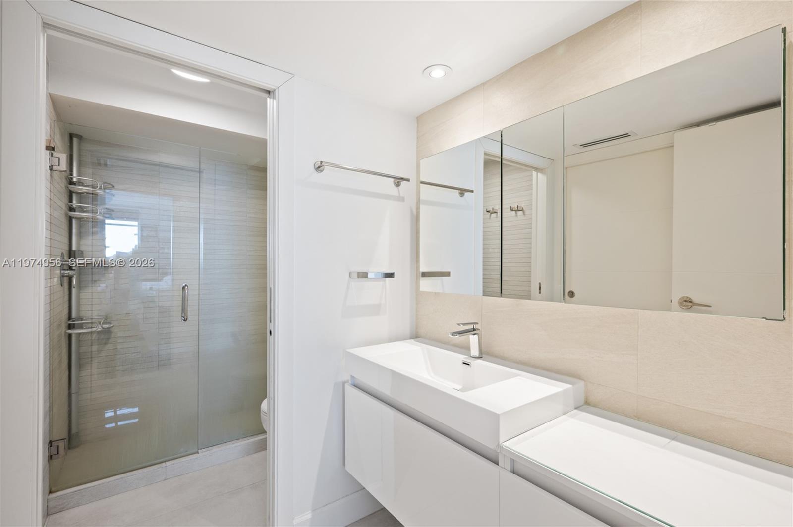 2333 Brickell Ave #1909, Miami FL 33129