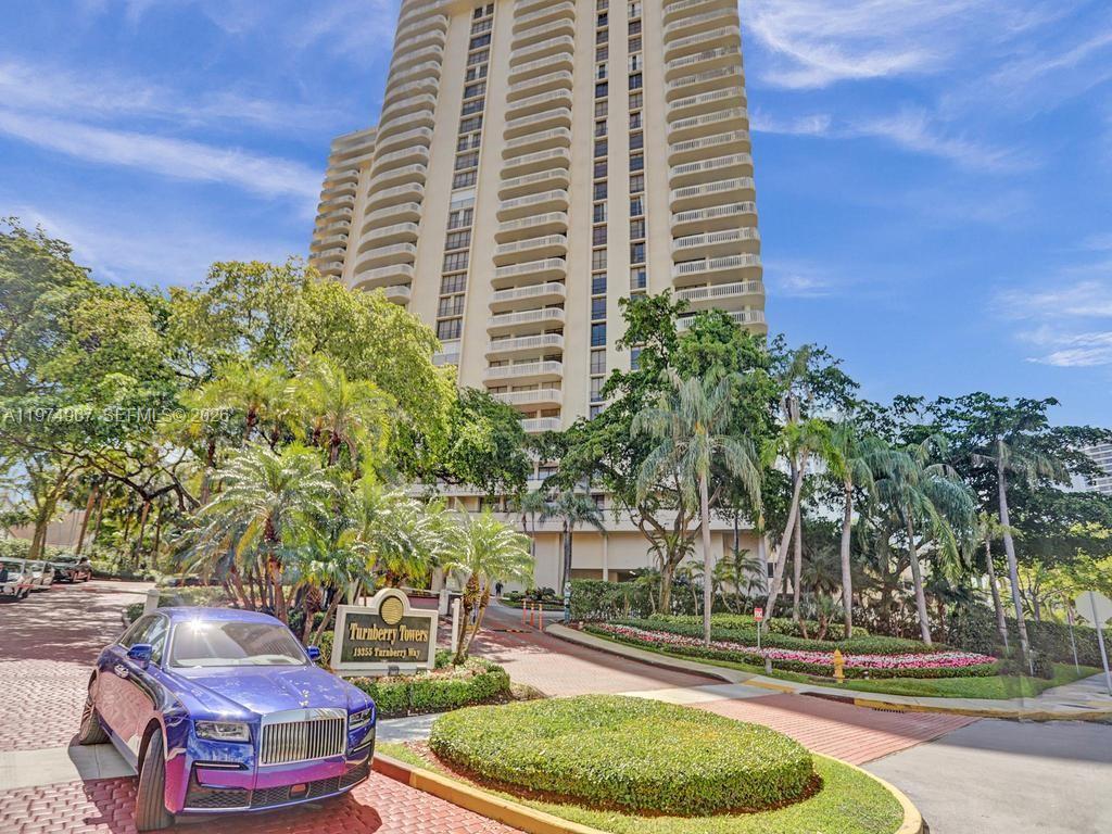 19355 Turnberry Way #17C, Aventura FL 33180