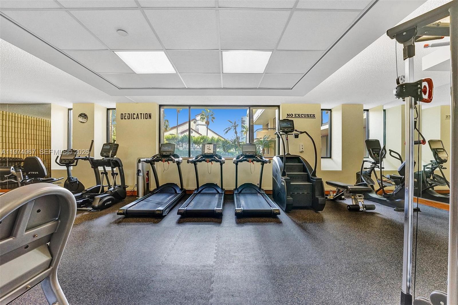 19355 Turnberry Way #17C, Aventura FL 33180