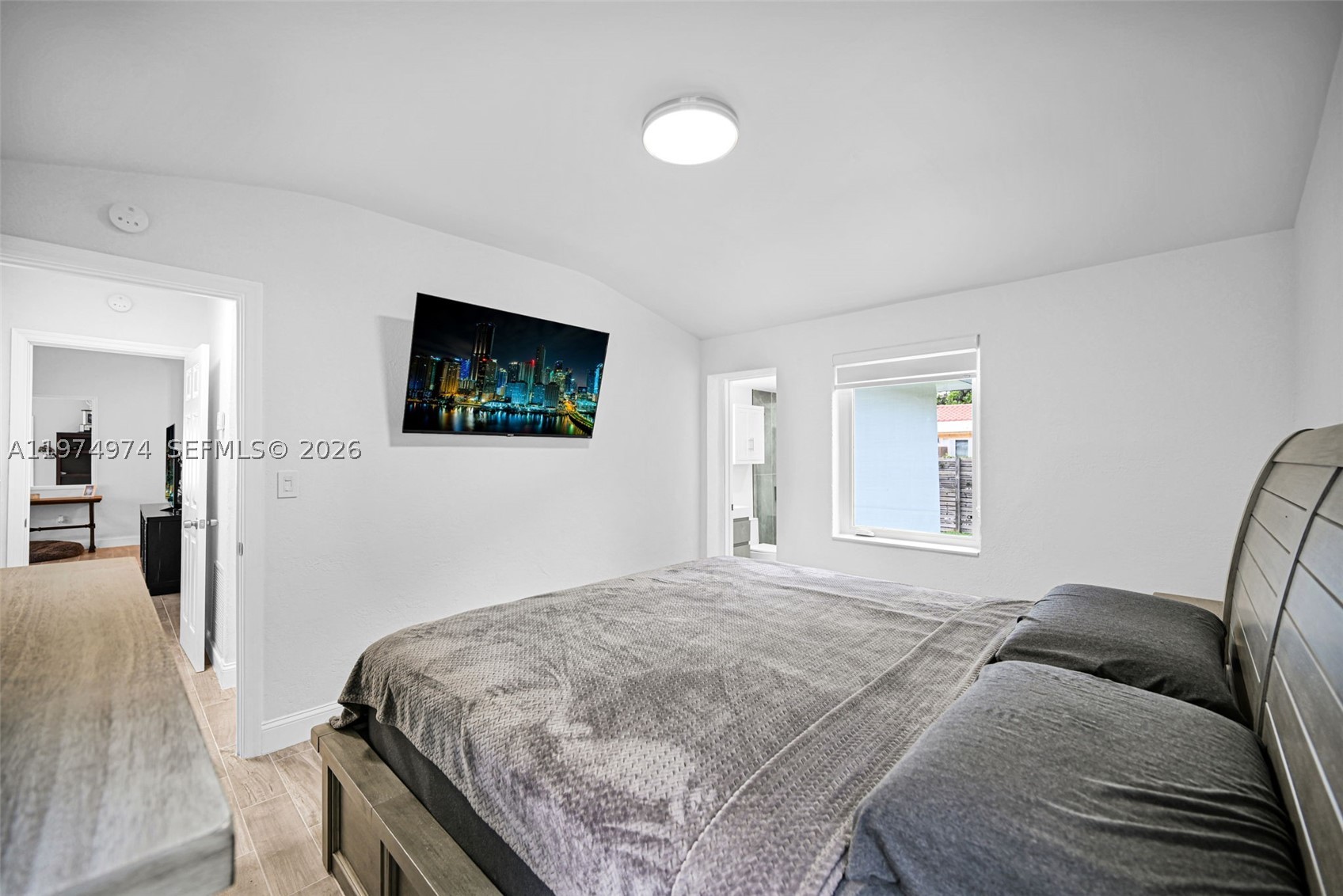 1021 NE 82nd Ter, Miami FL 33138