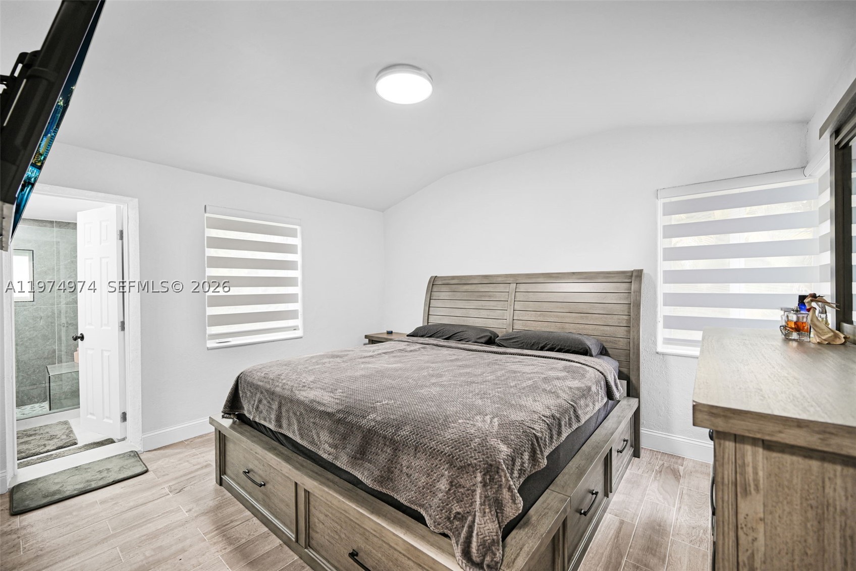 1021 NE 82nd Ter, Miami FL 33138