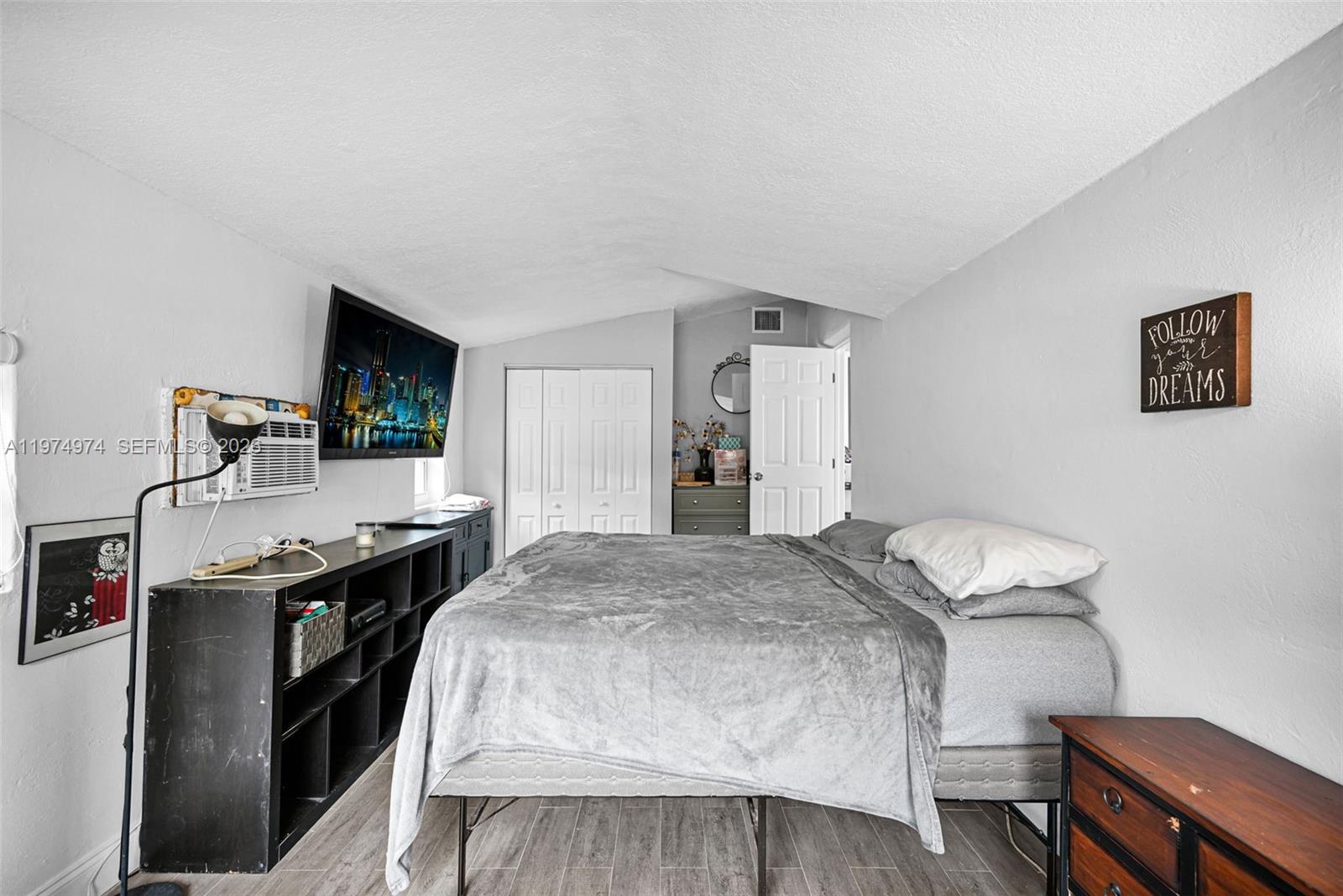1021 NE 82nd Ter, Miami FL 33138