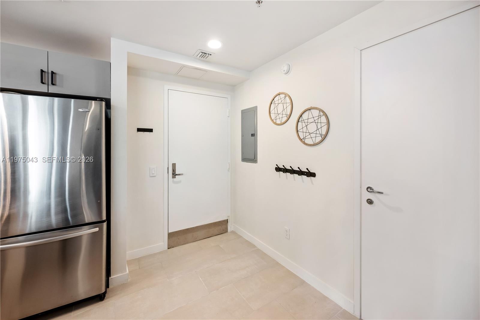 300 S Biscayne Blvd #T-1502, Miami FL 33131