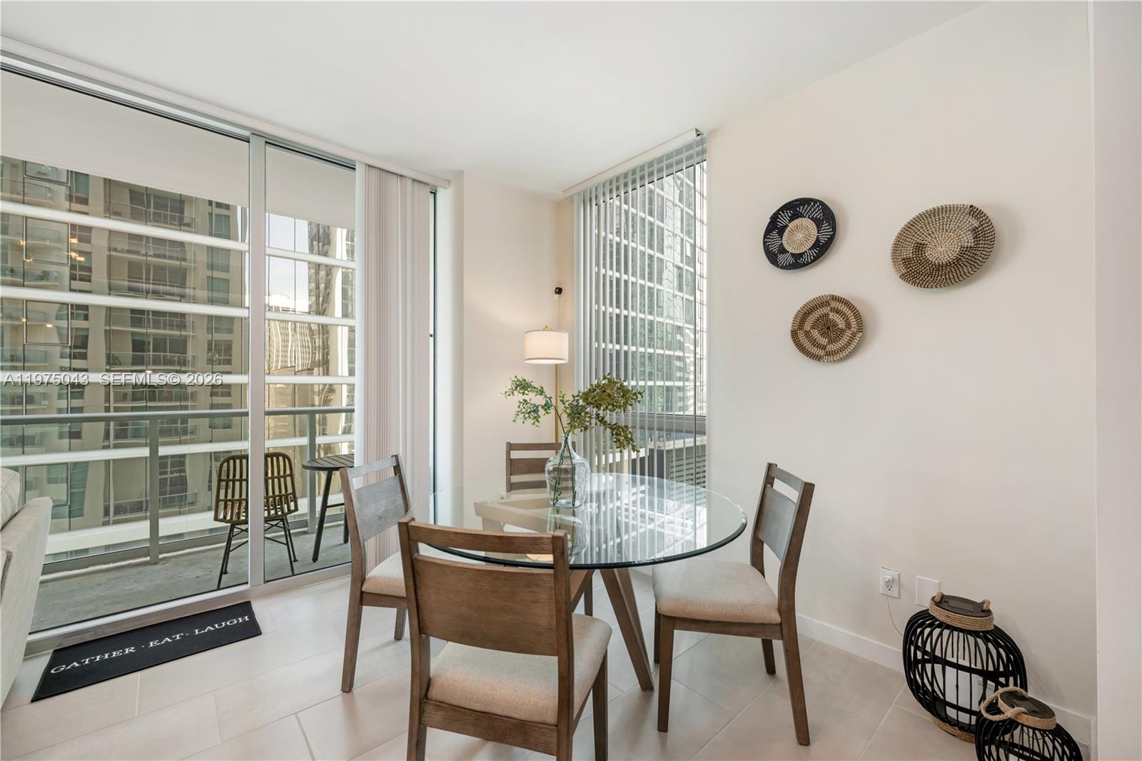 300 S Biscayne Blvd #T-1502, Miami FL 33131