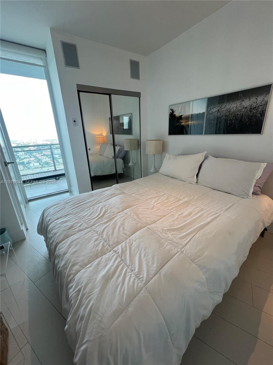 Miami FL 33130 - A11975044