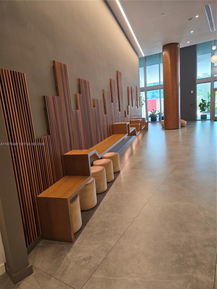 350 S Miami Ave #3507, Miami FL 33130