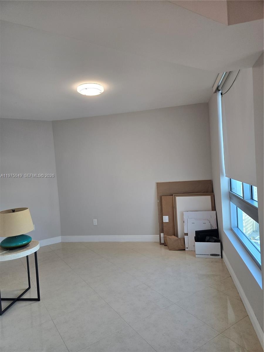 350 S Miami Ave #3507, Miami FL 33130
