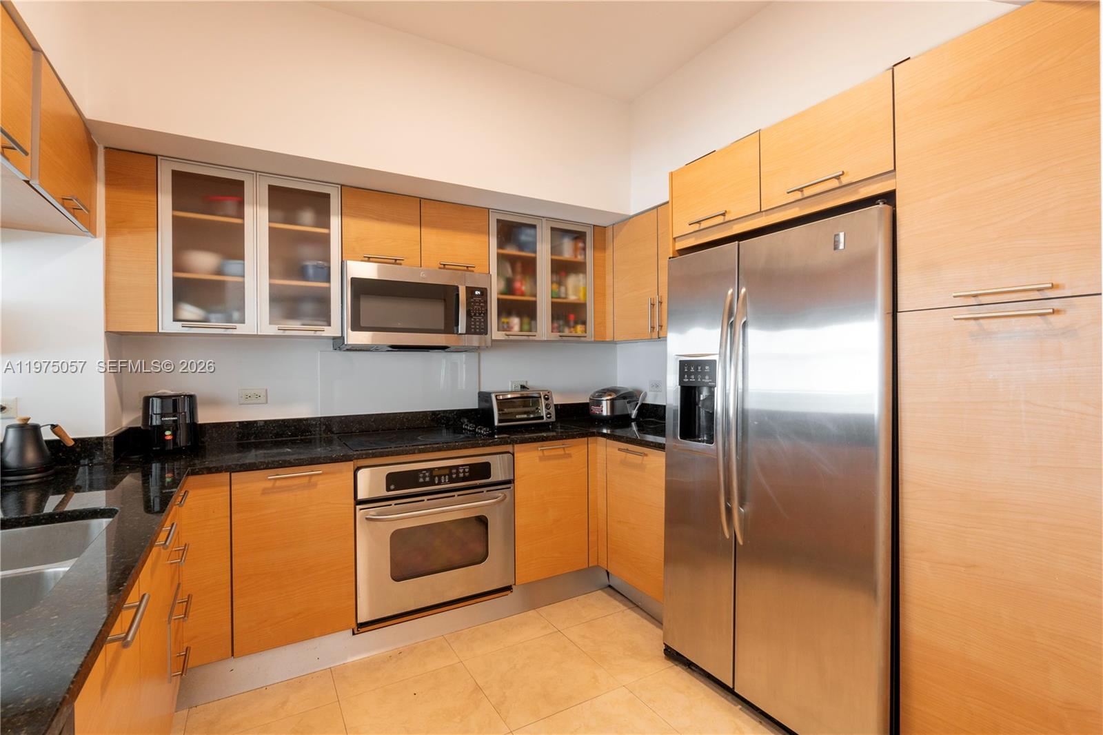 31 SE 5th St #4121, Miami FL 33131
