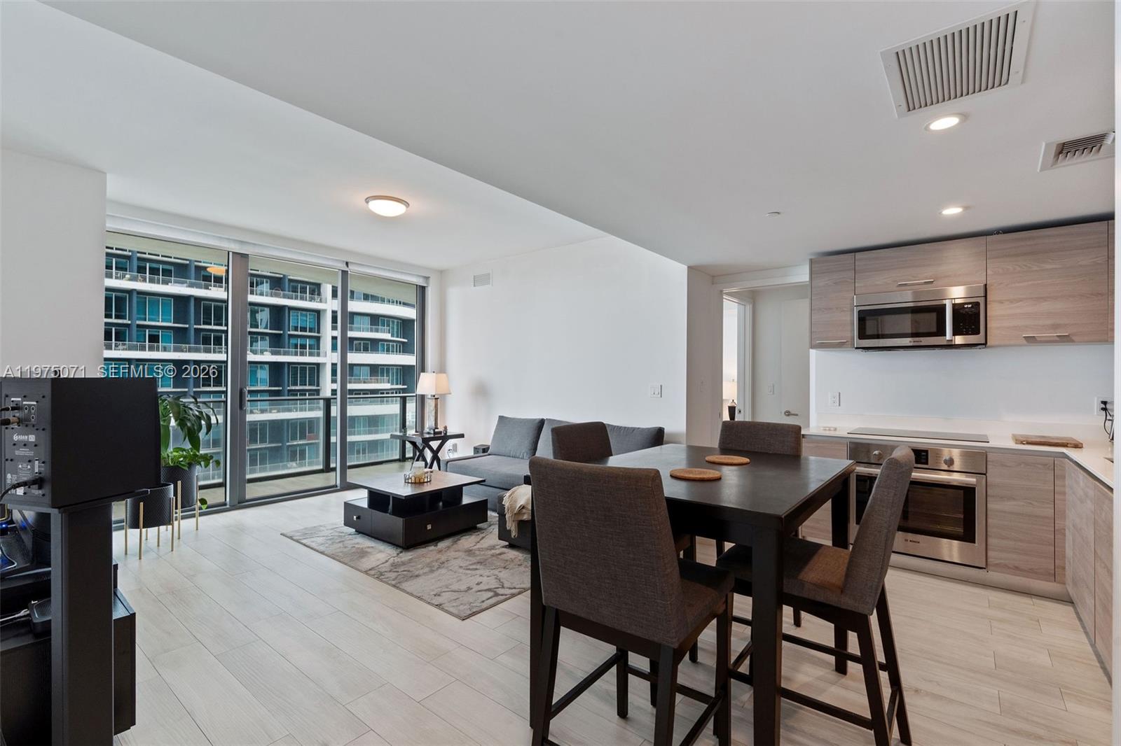 1300 S Miami Ave #2807, Miami FL 33130