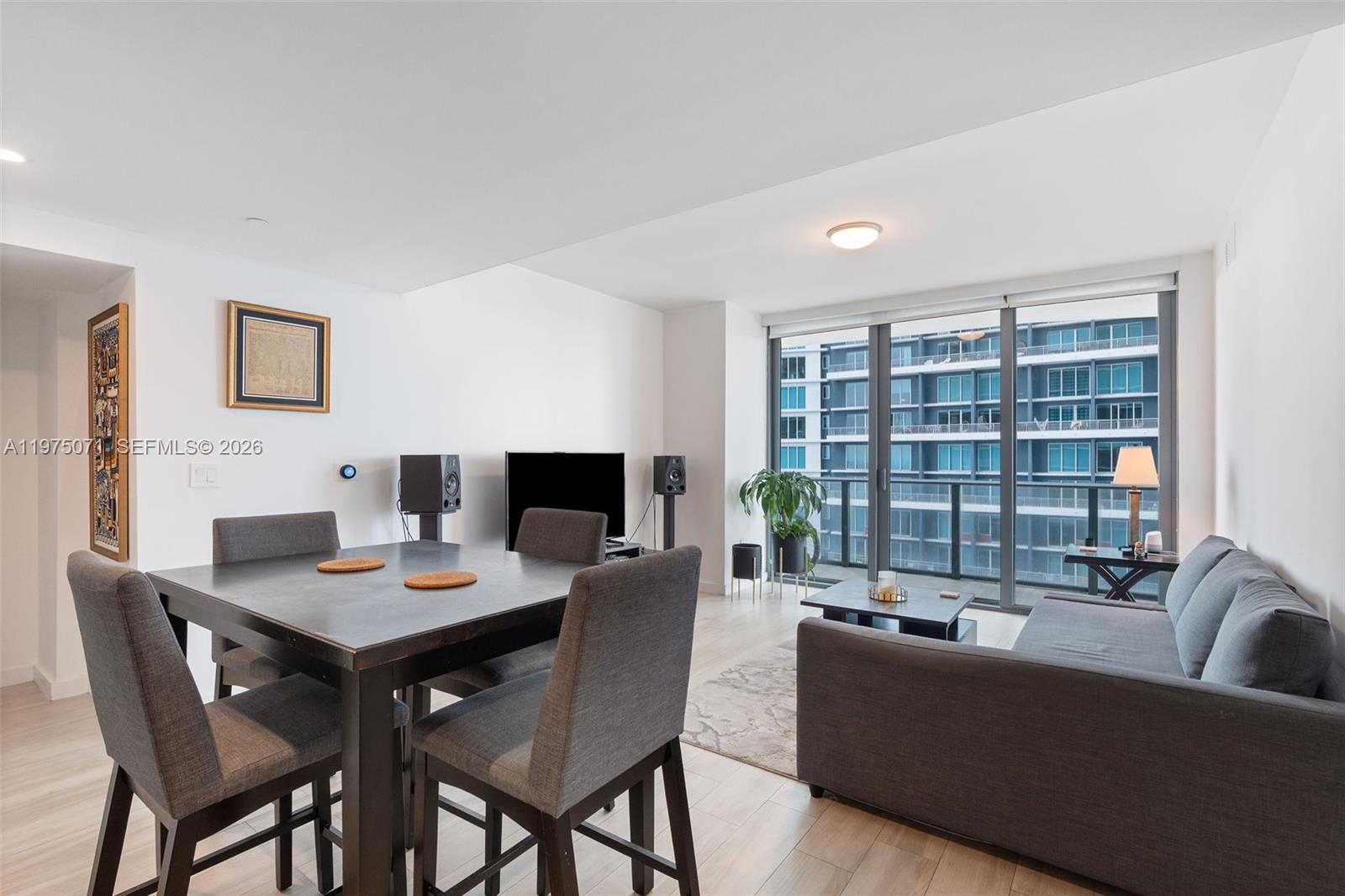 1300 S Miami Ave #2807, Miami FL 33130
