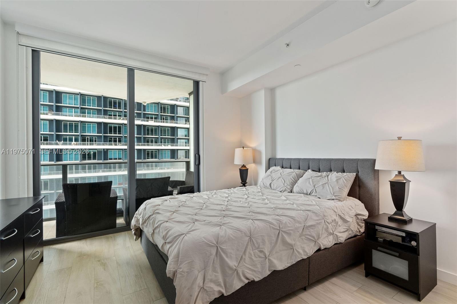 1300 S Miami Ave #2807, Miami FL 33130