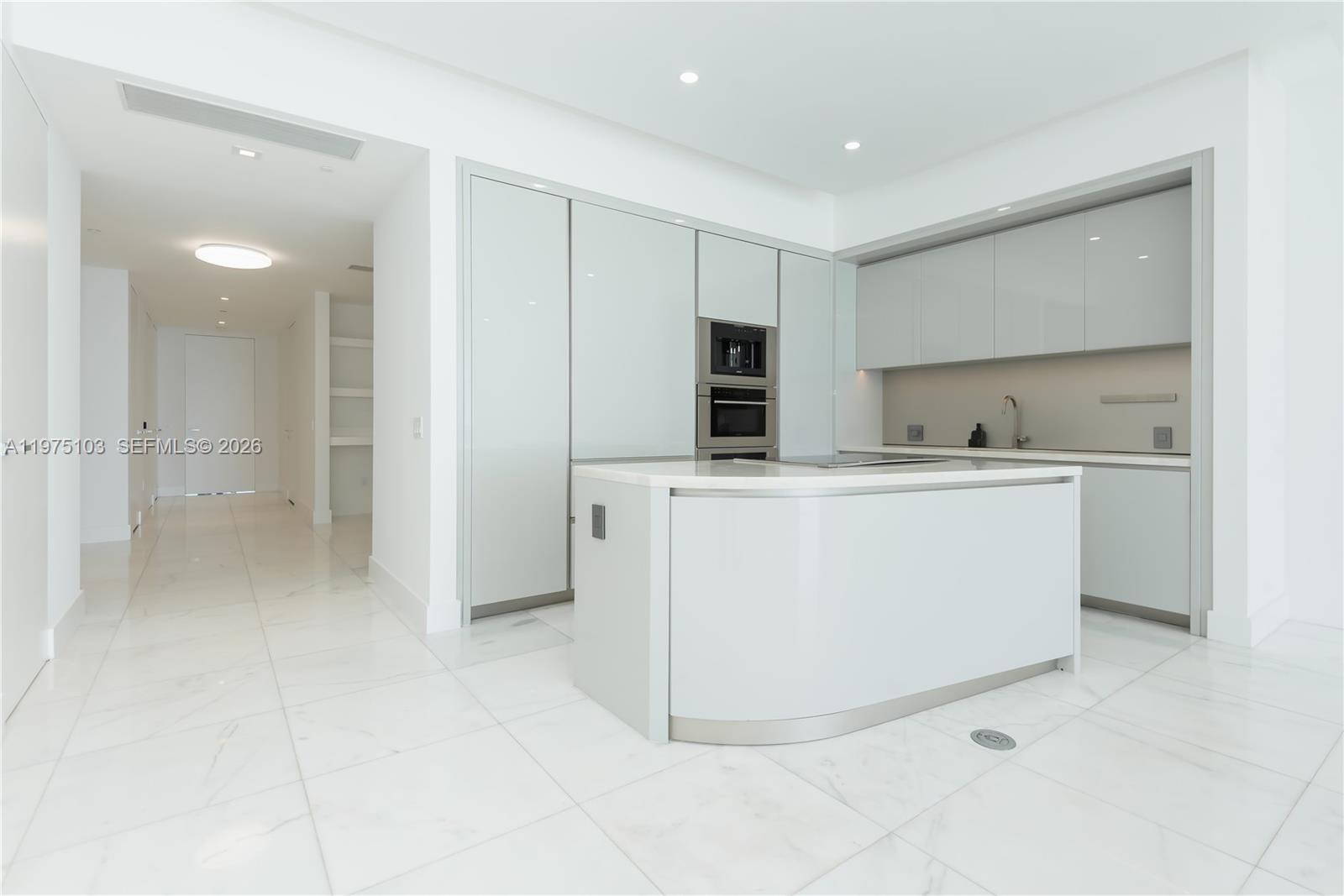 18975 Collins Ave #801, Sunny Isles Beach FL 33160