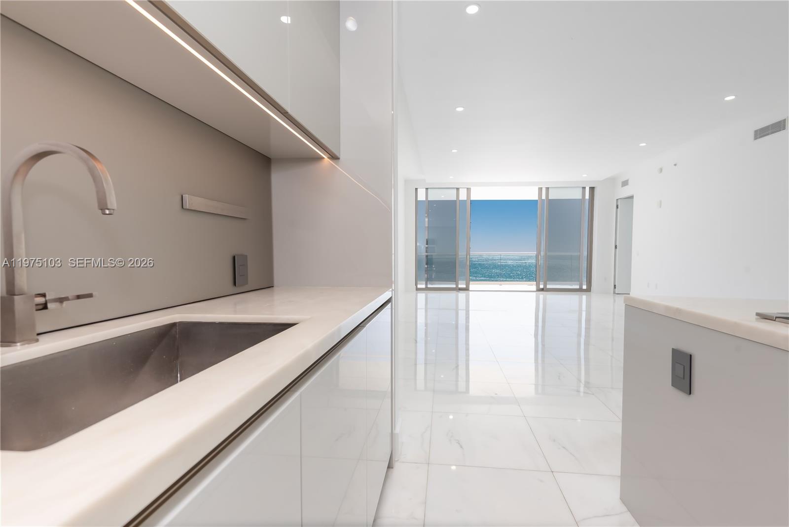 18975 Collins Ave #801, Sunny Isles Beach FL 33160