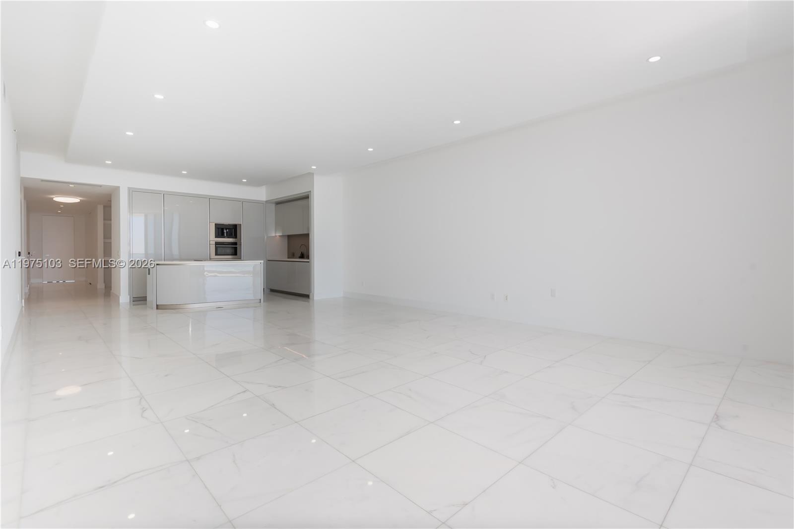 18975 Collins Ave #801, Sunny Isles Beach FL 33160