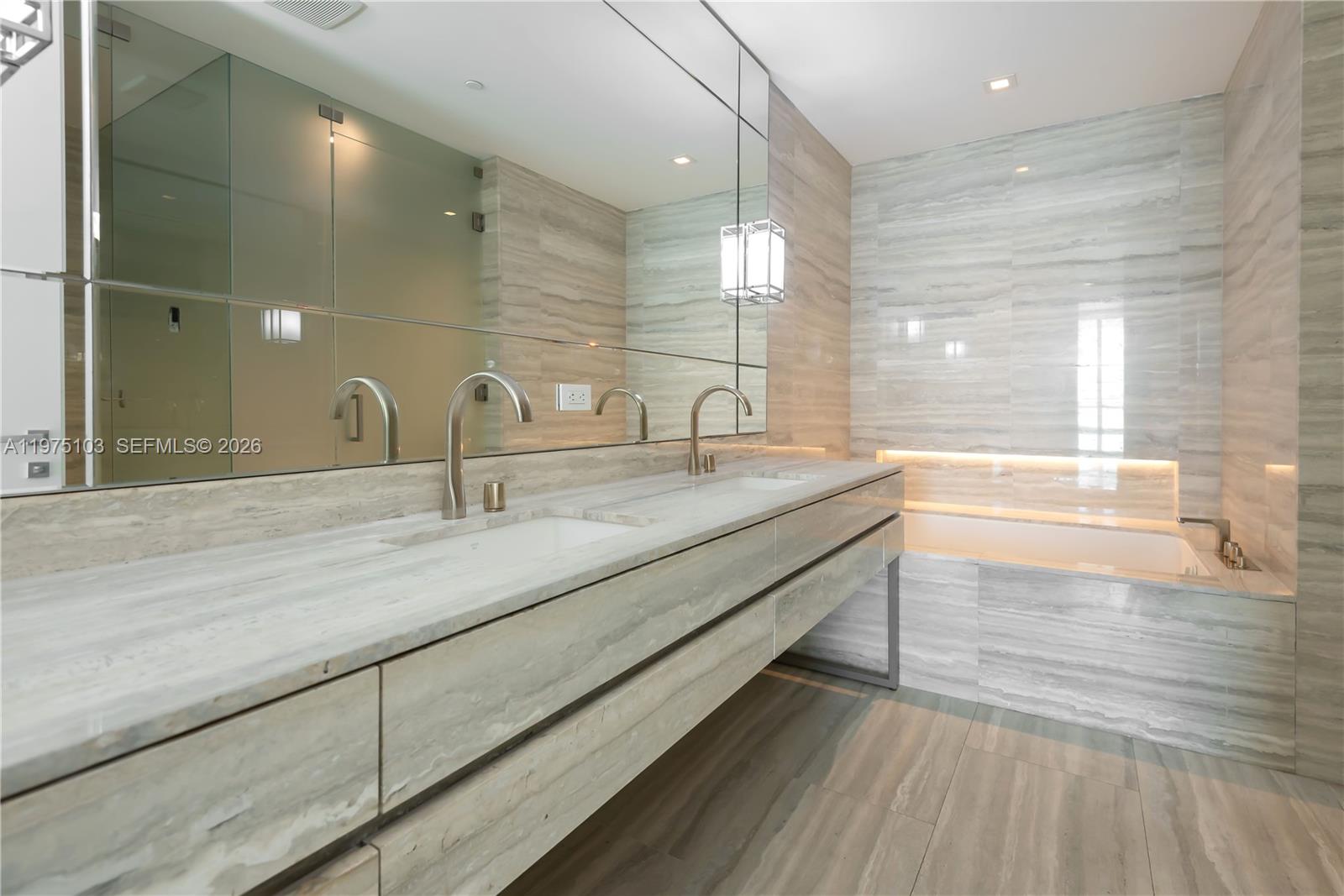 18975 Collins Ave #801, Sunny Isles Beach FL 33160