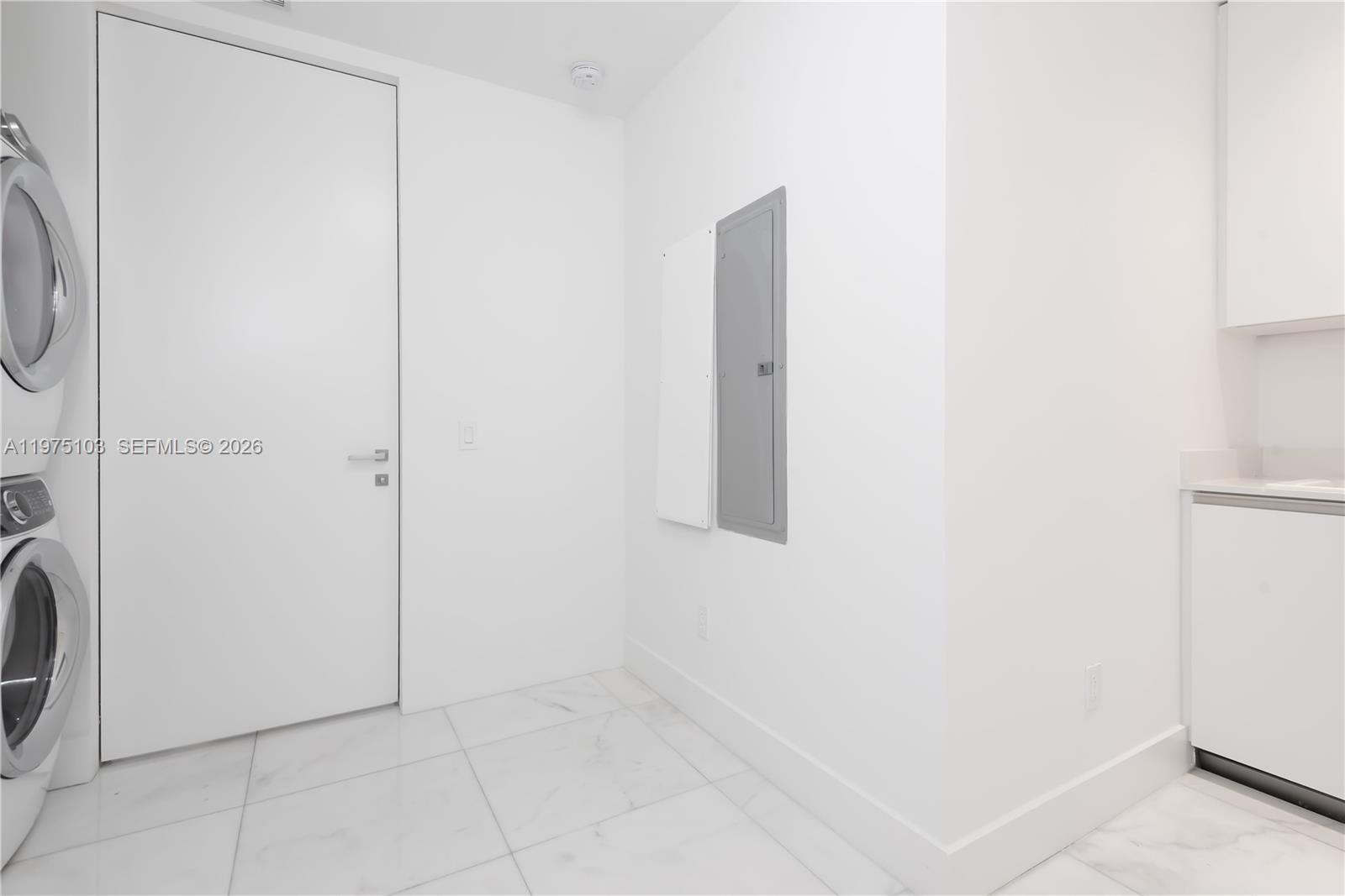 18975 Collins Ave #801, Sunny Isles Beach FL 33160