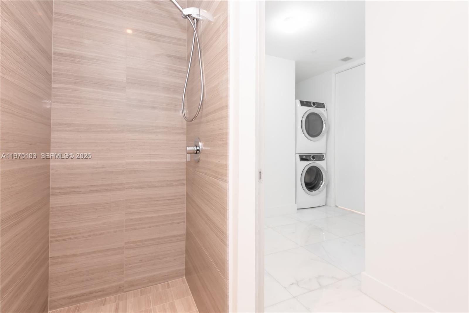 18975 Collins Ave #801, Sunny Isles Beach FL 33160