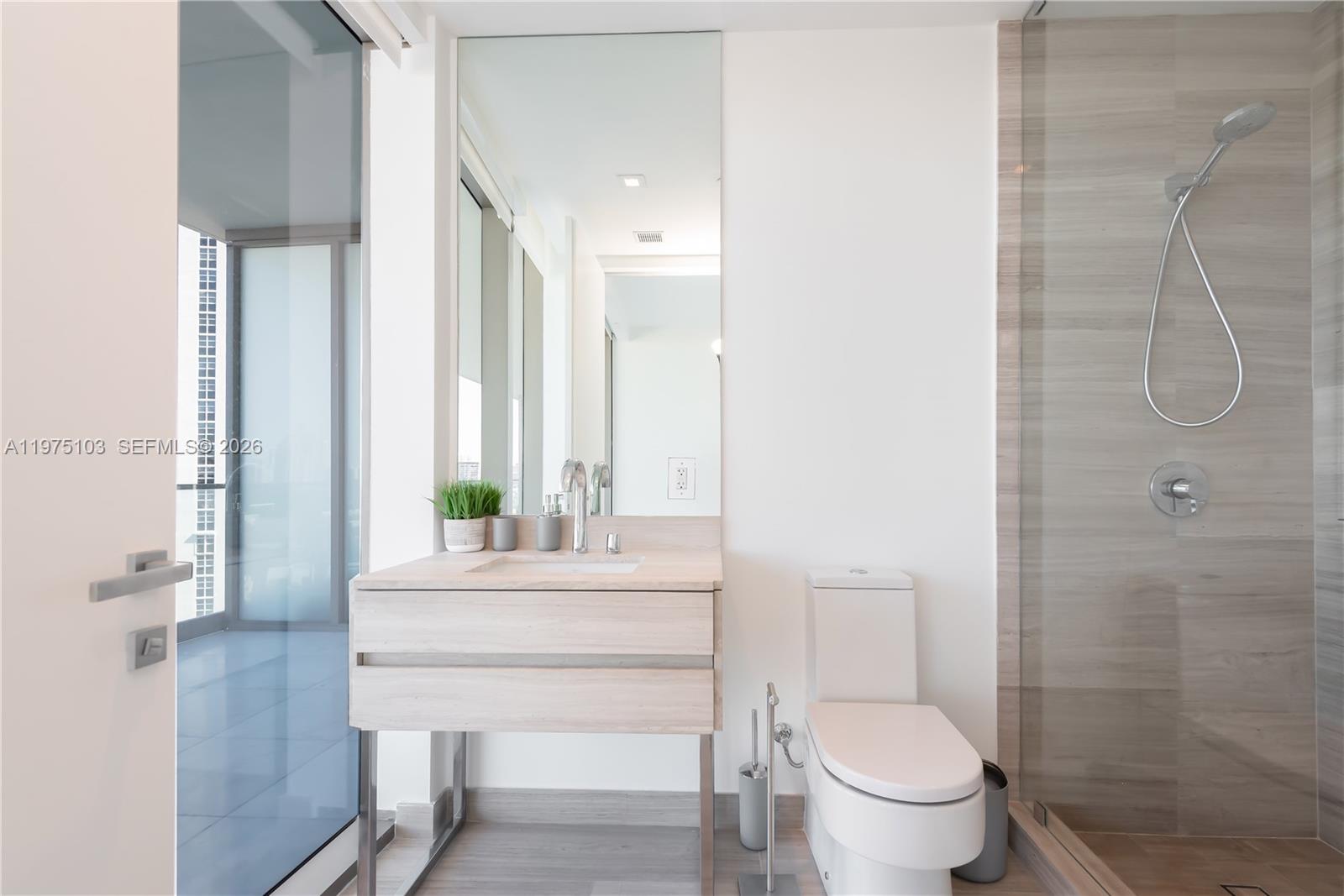 18975 Collins Ave #801, Sunny Isles Beach FL 33160