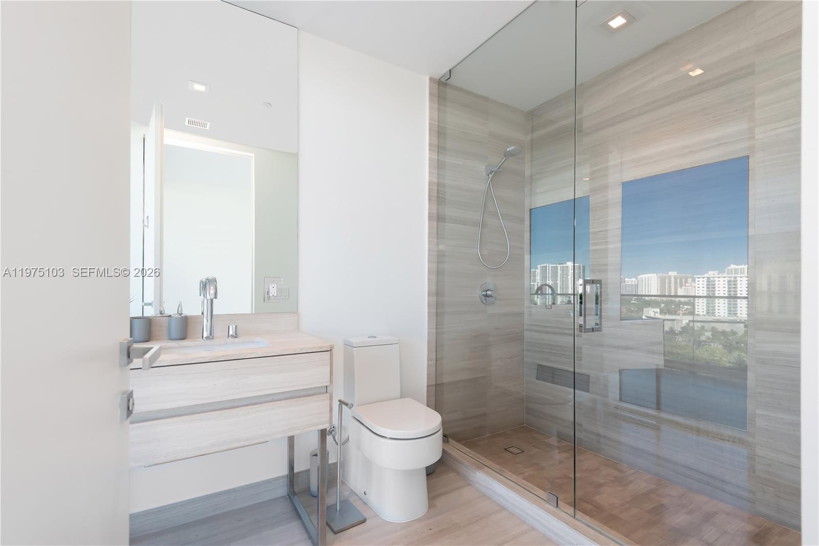 18975 Collins Ave #801, Sunny Isles Beach FL 33160
