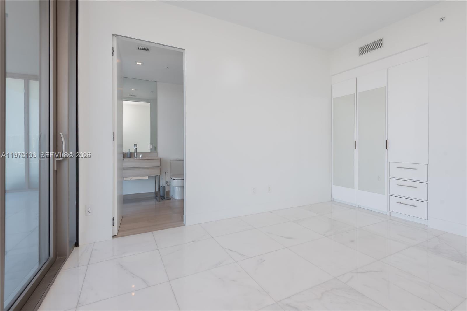 18975 Collins Ave #801, Sunny Isles Beach FL 33160