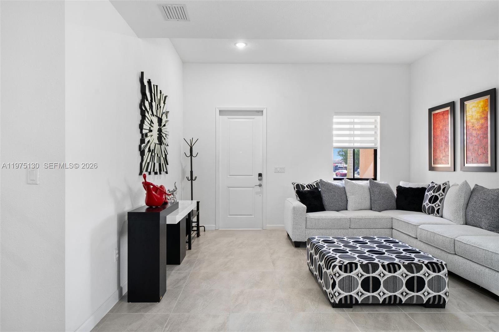 160 SE 23rd Ter, Homestead FL 33033