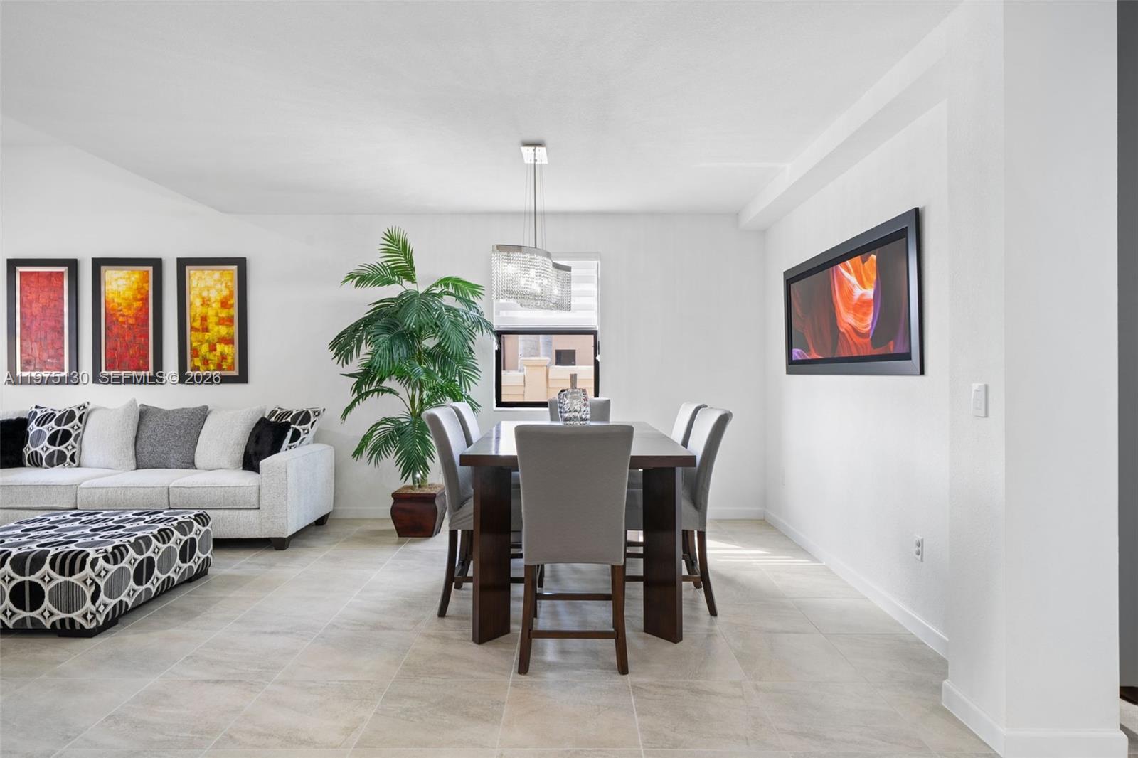 160 SE 23rd Ter, Homestead FL 33033