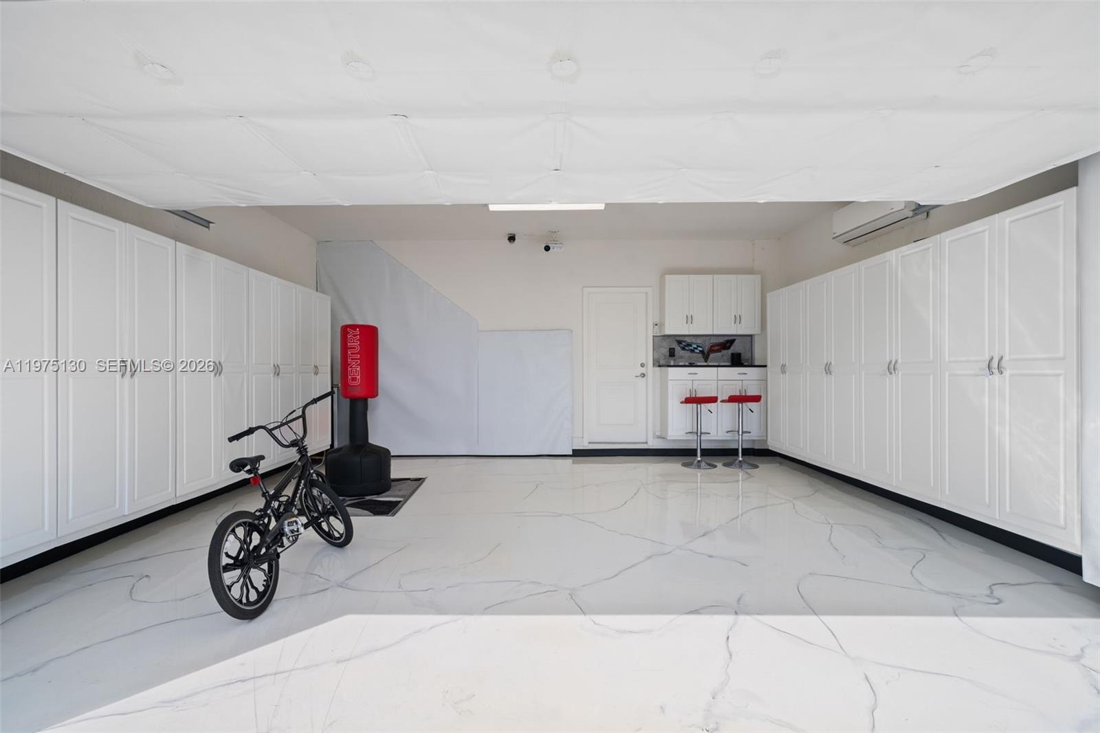 160 SE 23rd Ter, Homestead FL 33033