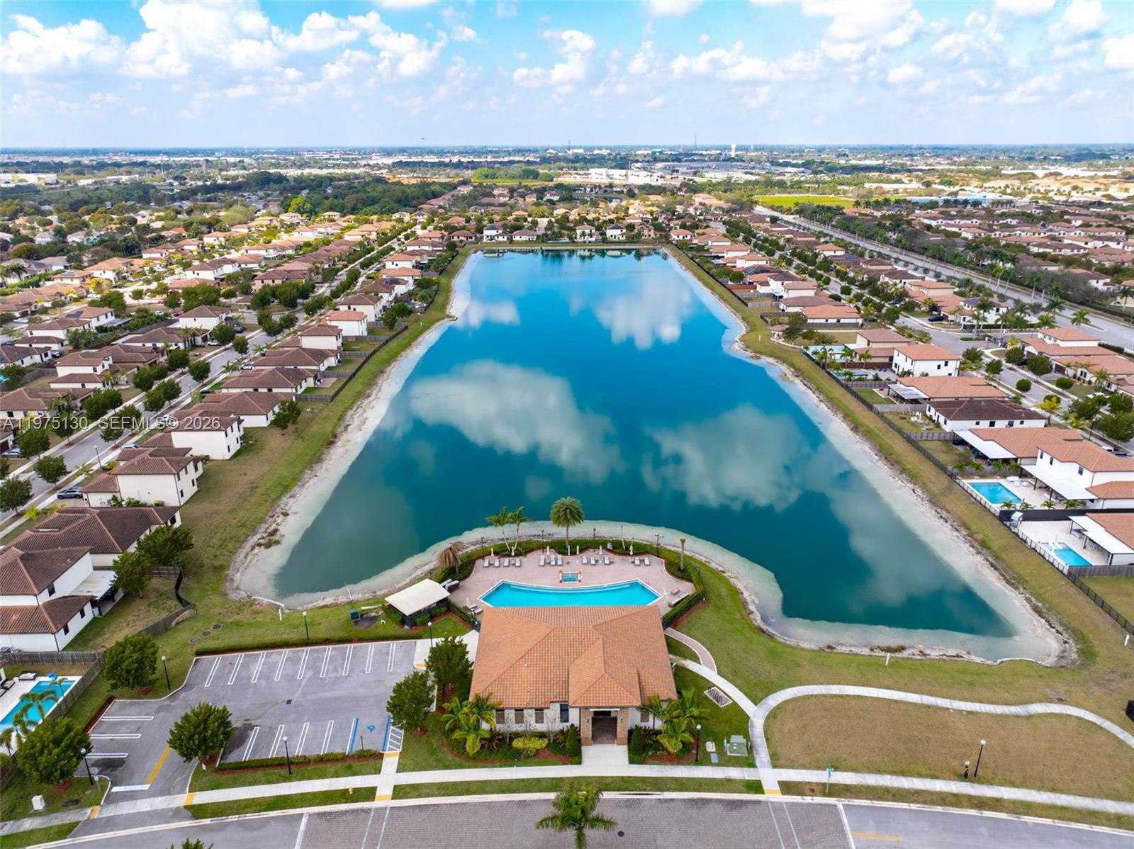 160 SE 23rd Ter, Homestead FL 33033