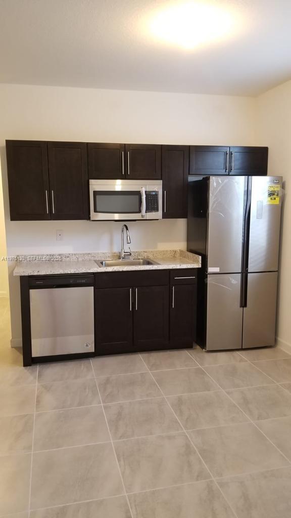 160 SE 23rd Ter, Homestead FL 33033