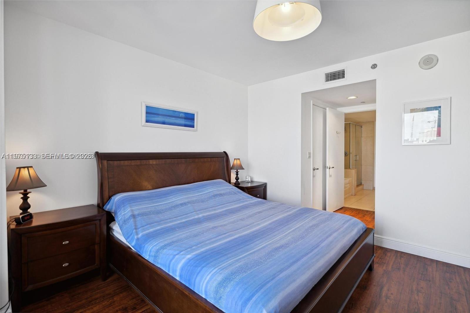 50 Biscayne Blvd #2111, Miami FL 33132