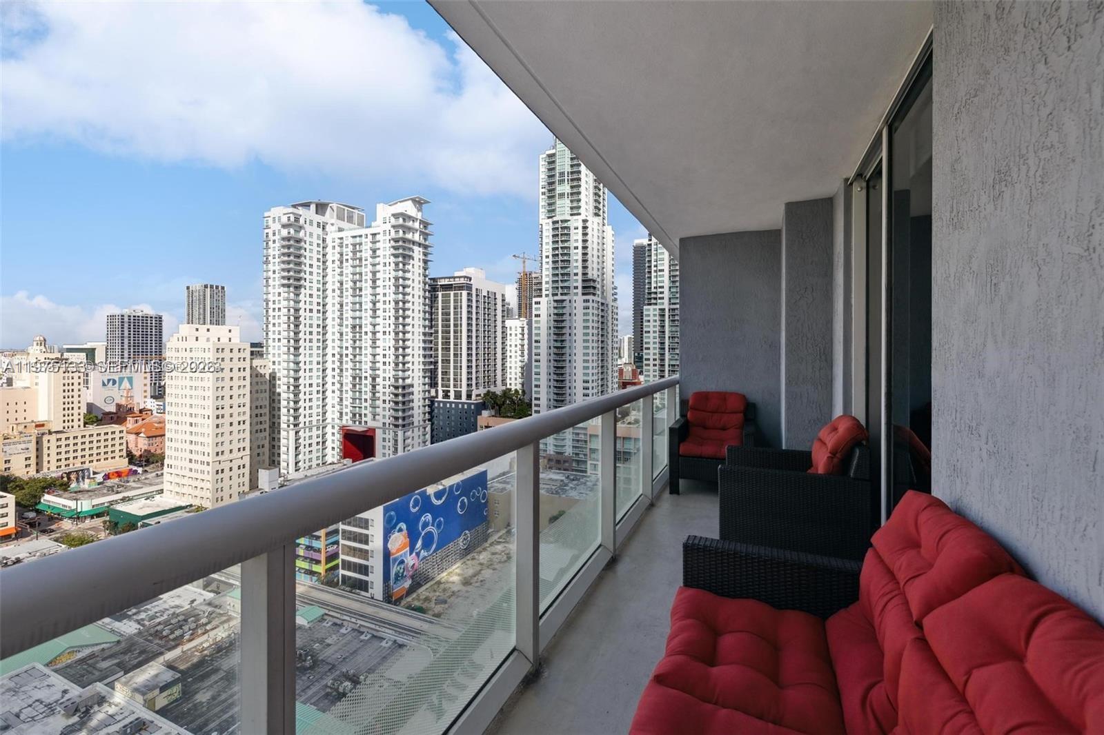 50 Biscayne Blvd #2111, Miami FL 33132
