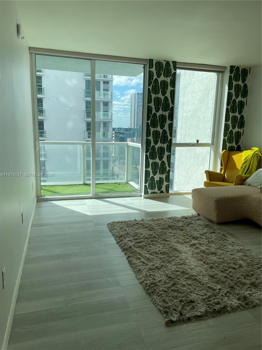 253 NE 2nd St #2304, Miami FL 33132