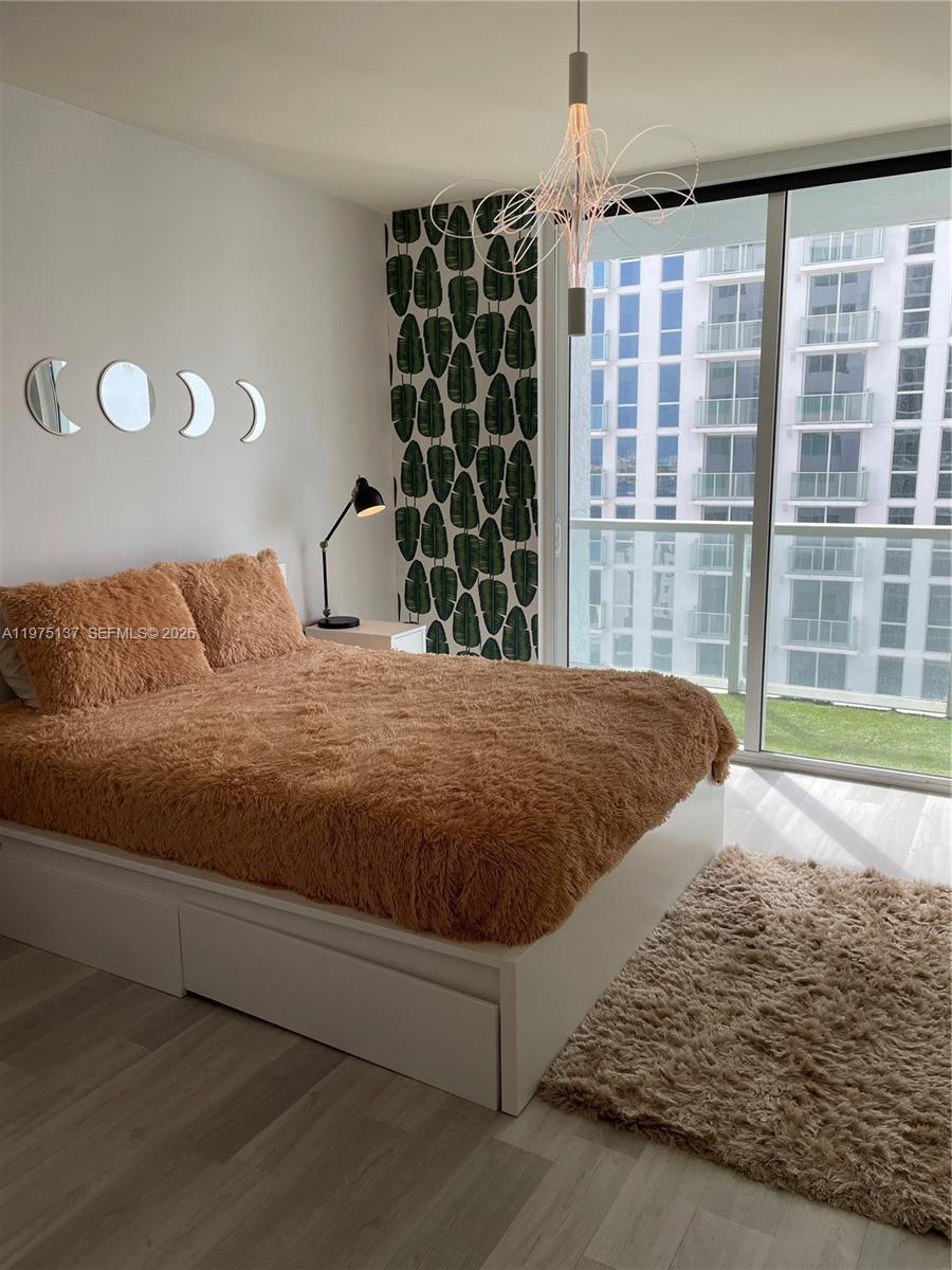 253 NE 2nd St #2304, Miami FL 33132