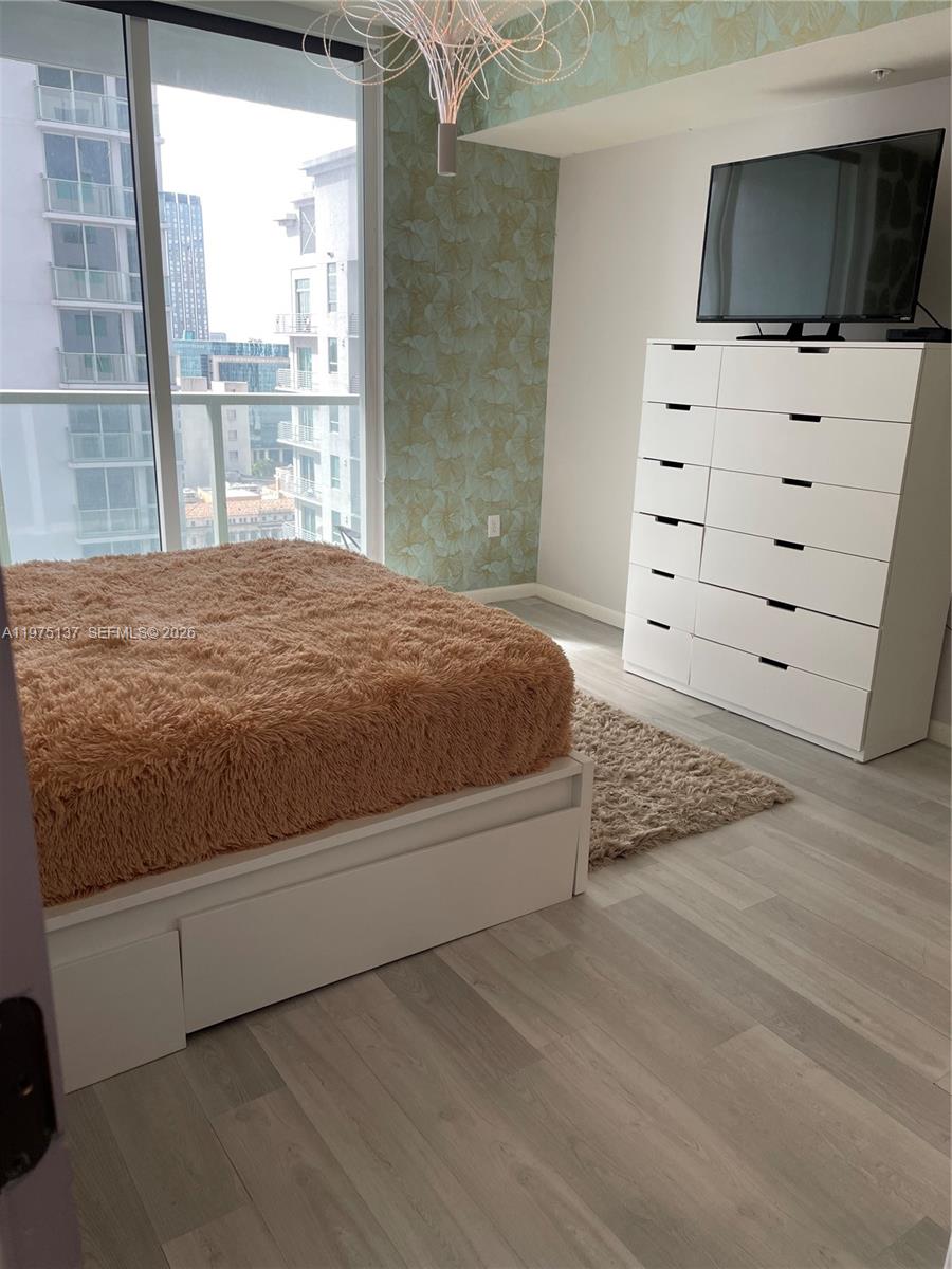 253 NE 2nd St #2304, Miami FL 33132