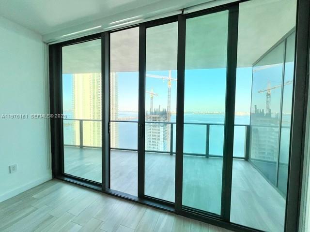 460 NE 28 ST #3203, Miami FL 33137