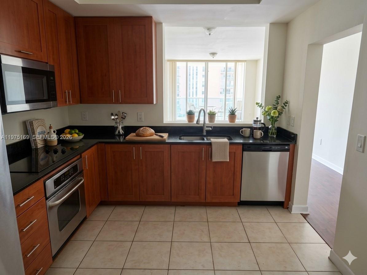 3340 NE 190th St #1105, Aventura FL 33180