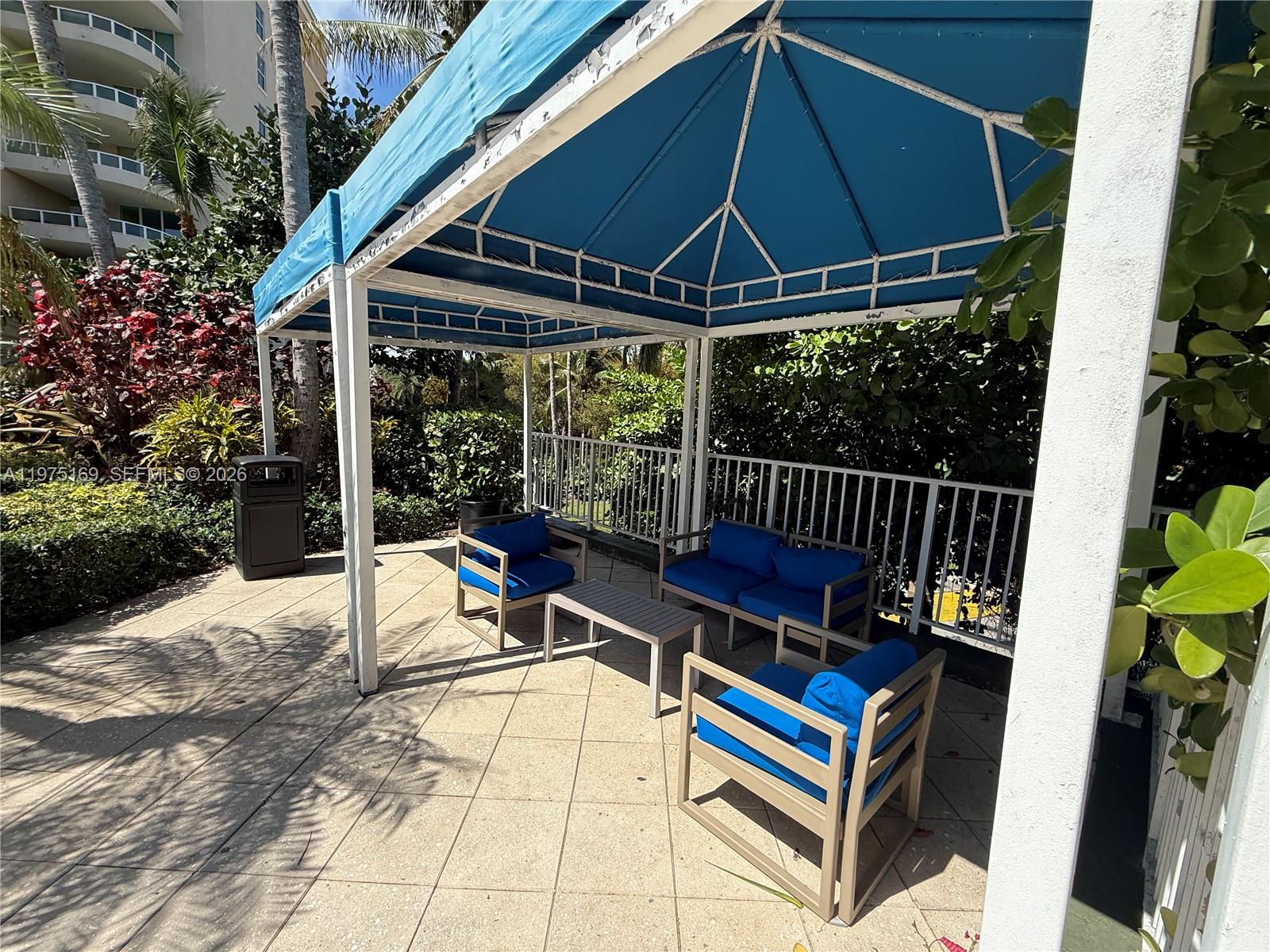 3340 NE 190th St #1105, Aventura FL 33180
