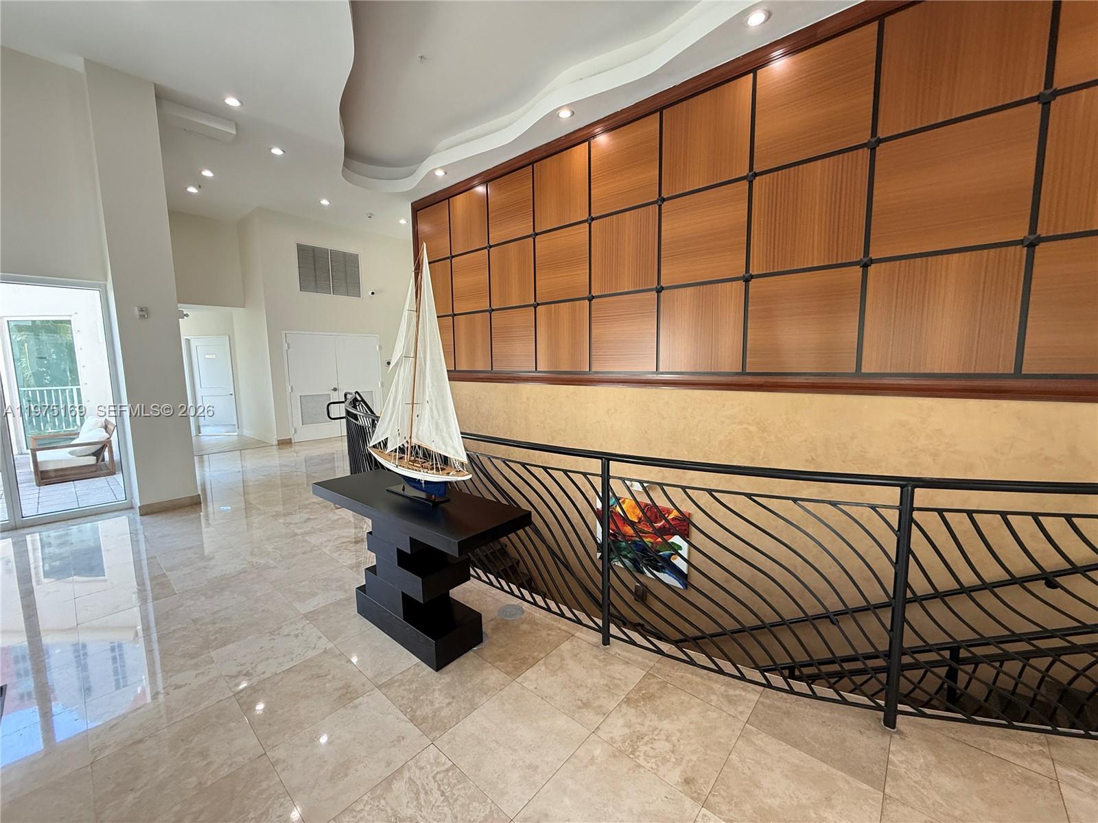 3340 NE 190th St #1105, Aventura FL 33180