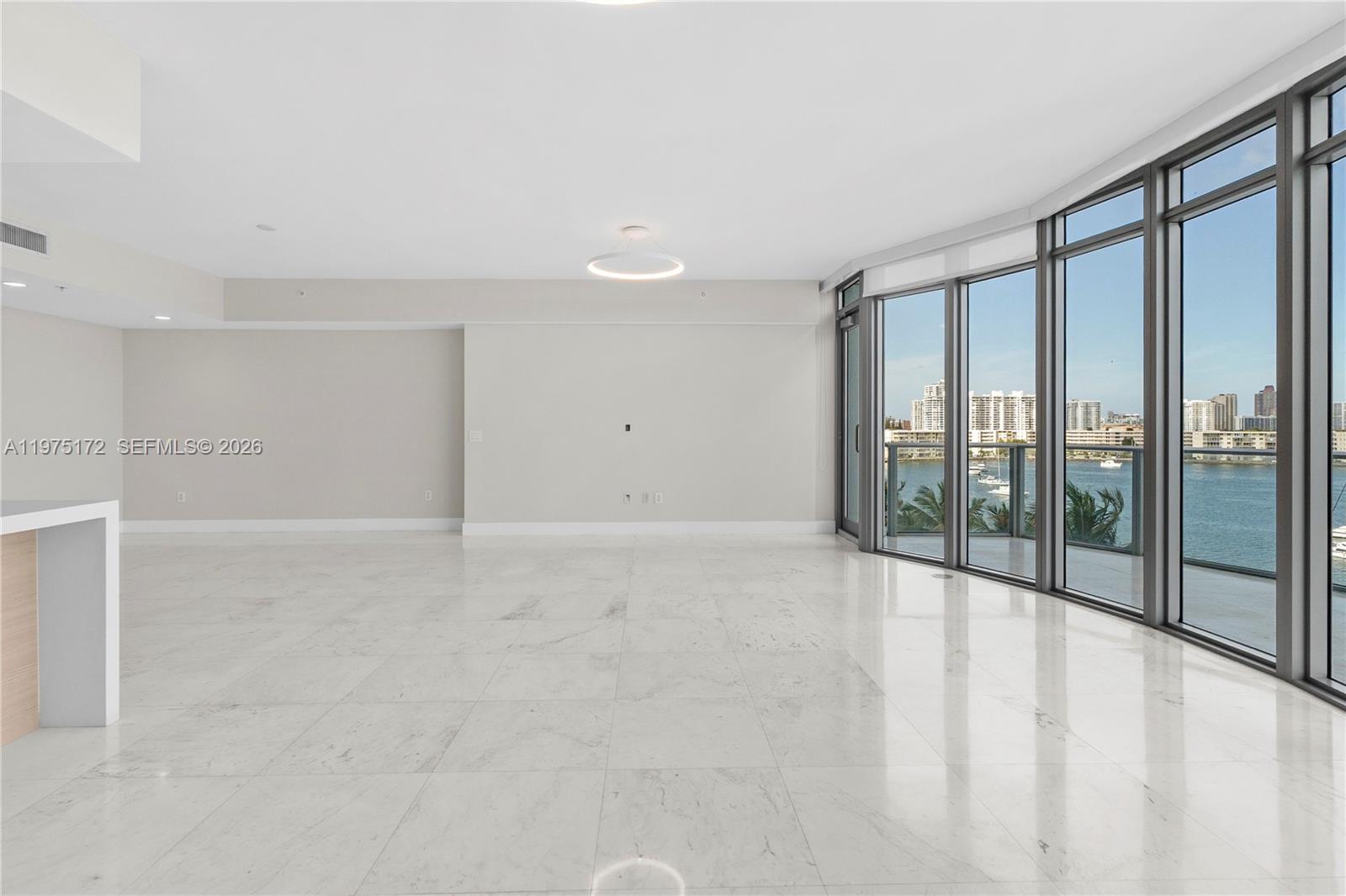 17301 Biscayne Blvd #611, North Miami Beach FL 33160