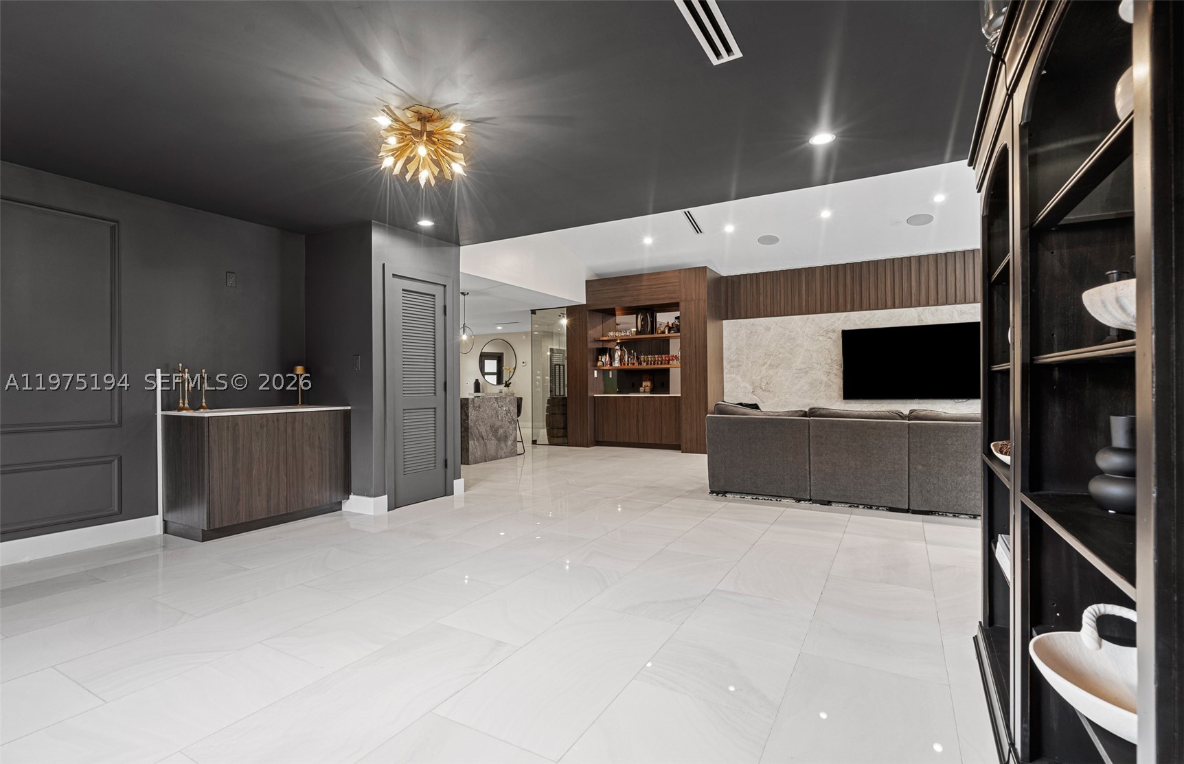 14412 Rosewood Rd, Miami Lakes FL 33014