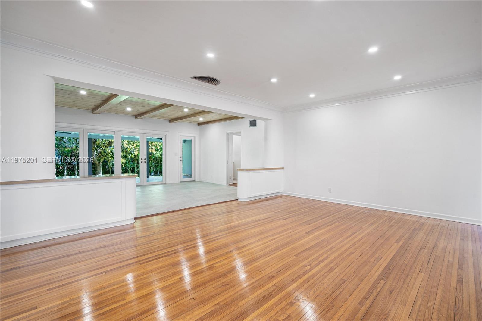 1235 Algardi Ave, Coral Gables FL 33146